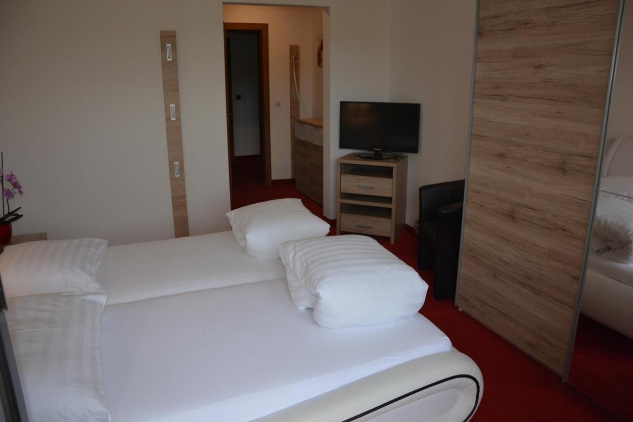 Hotel Boehmerwaldhof Ulrichsberg Esterno foto