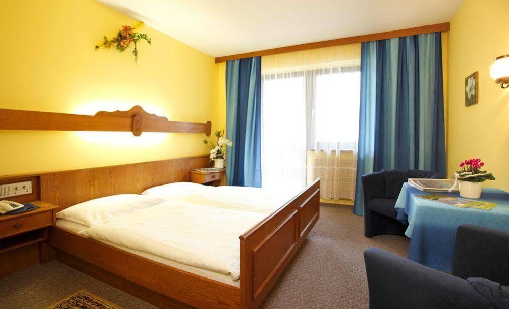Hotel Boehmerwaldhof Ulrichsberg Esterno foto